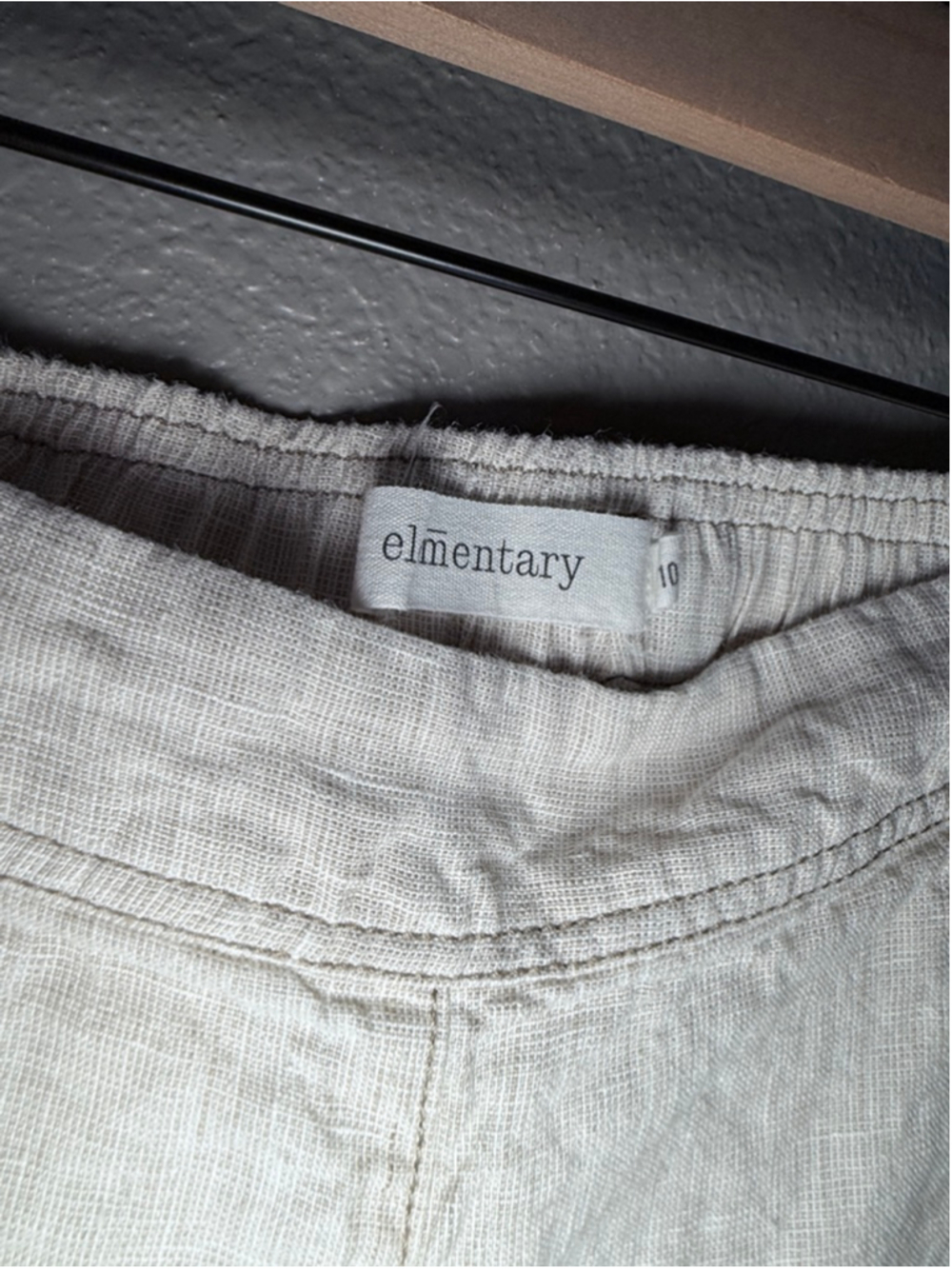 Women's elmentary Beige Linen Cropped Pants Size 10 - Picture 3 of 6